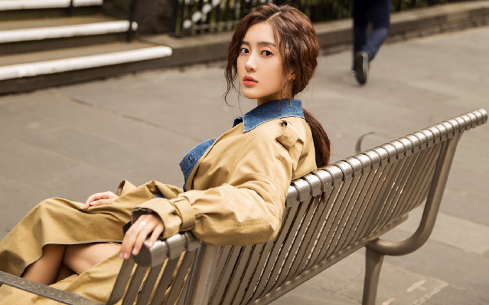 王毅会见上海合作组织秘书长叶尔梅克巴耶夫